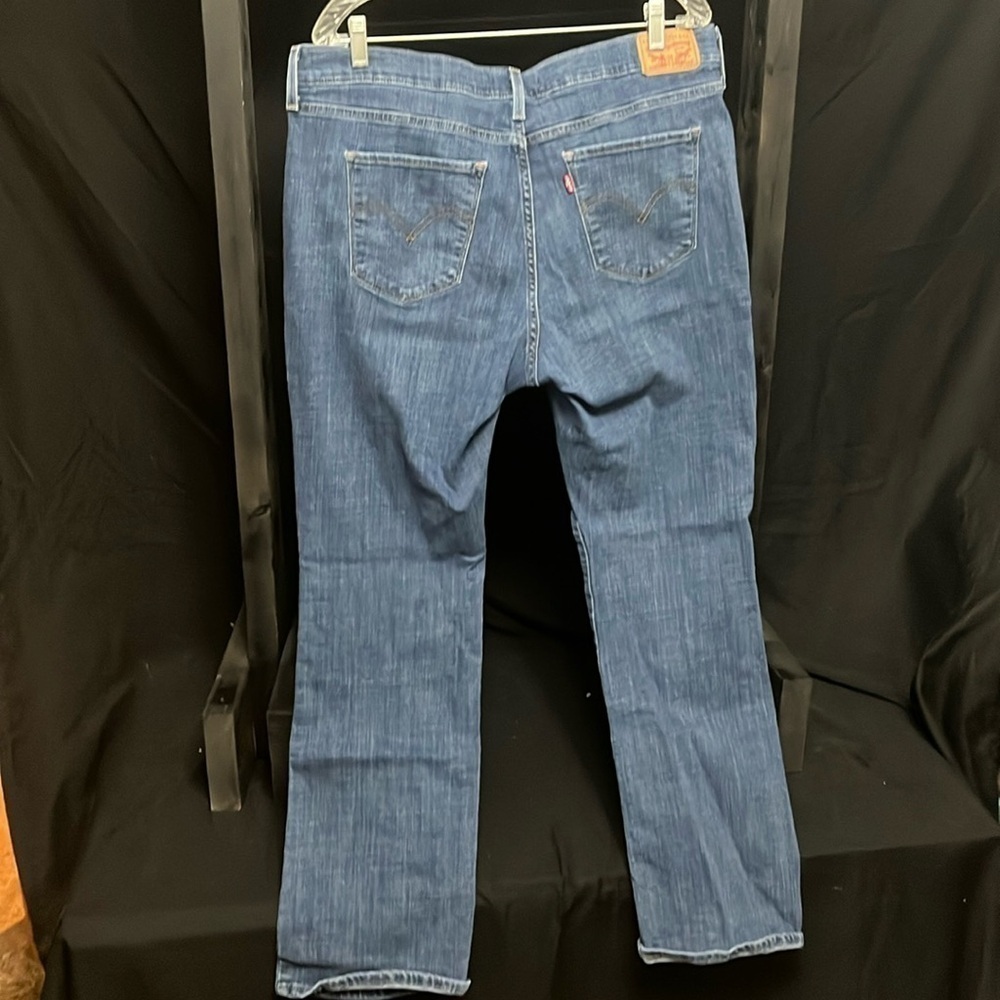 Levi’s- classic bootcut